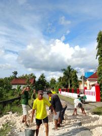 GOTONG ROYONG WARGA DEMI KEPENTINGAN BERSAMA